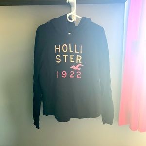 Hollister sweatshirt